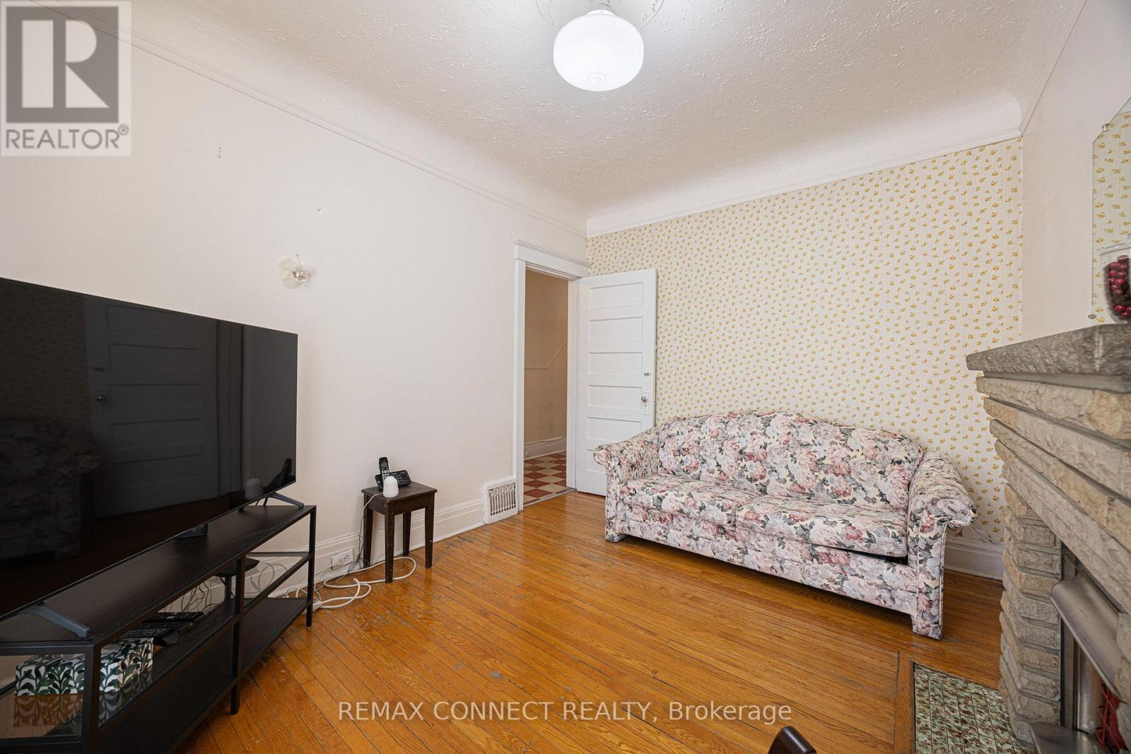 60 HAZELWOOD AVENUE, Toronto (Blake-Jones) — photo 7