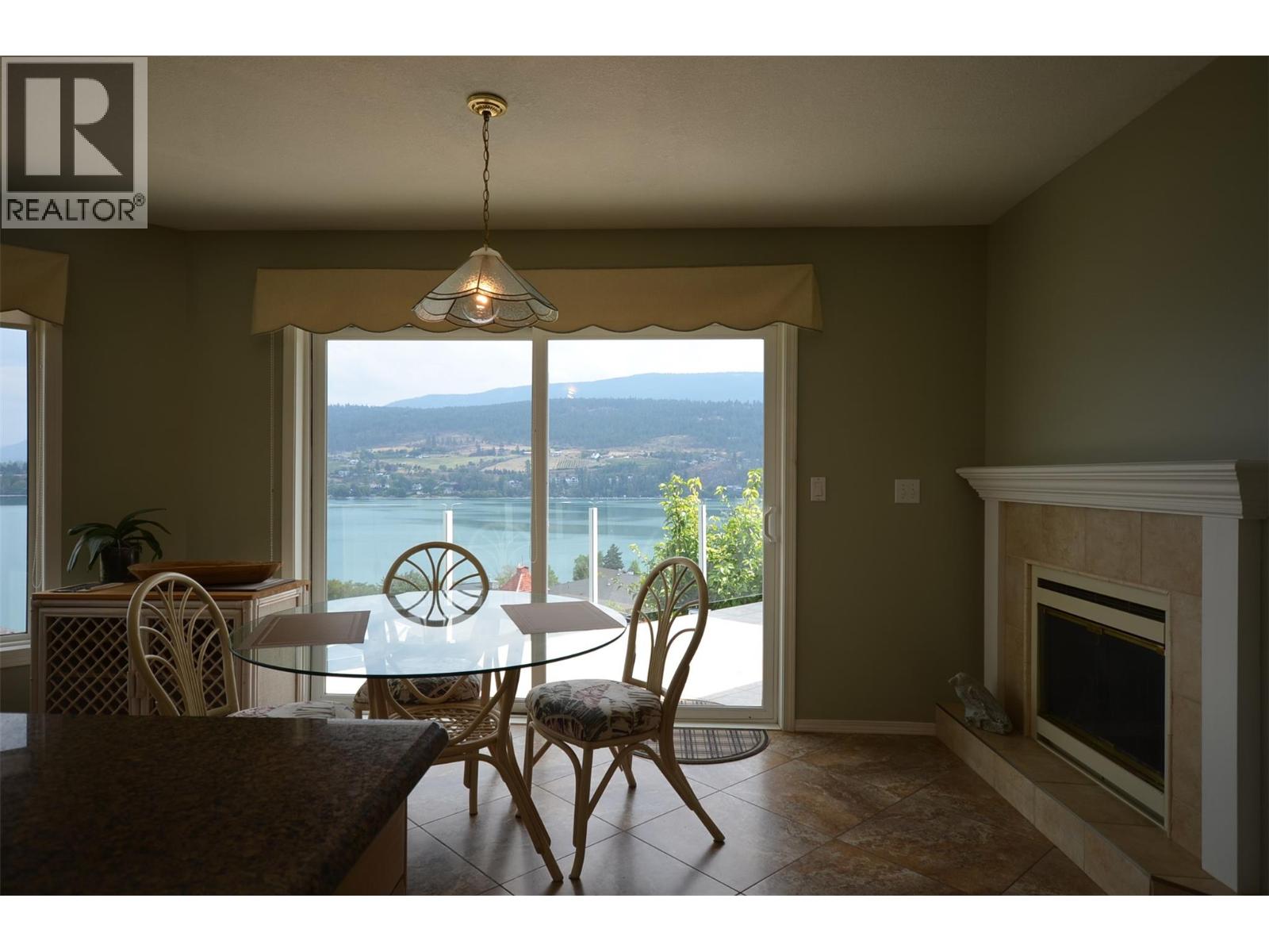 7927 Stoneridge Drive - Image 19