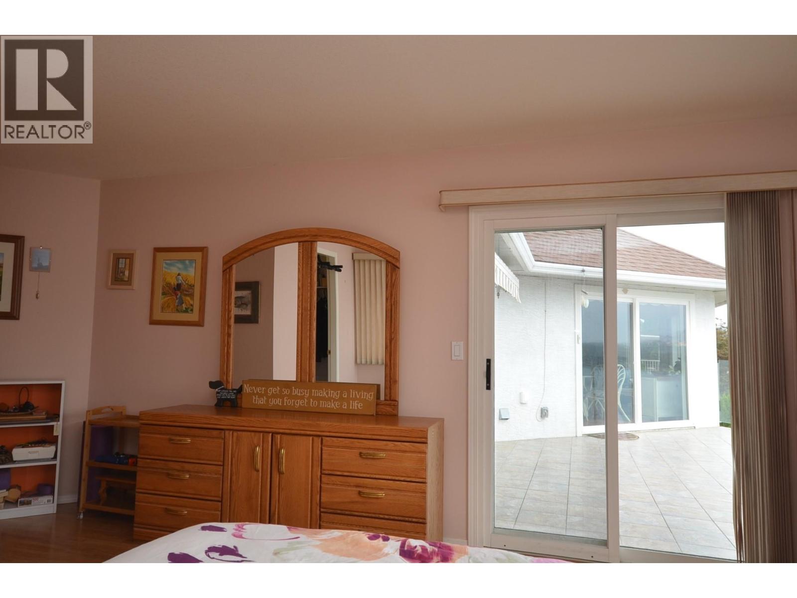 7927 Stoneridge Drive - Image 36