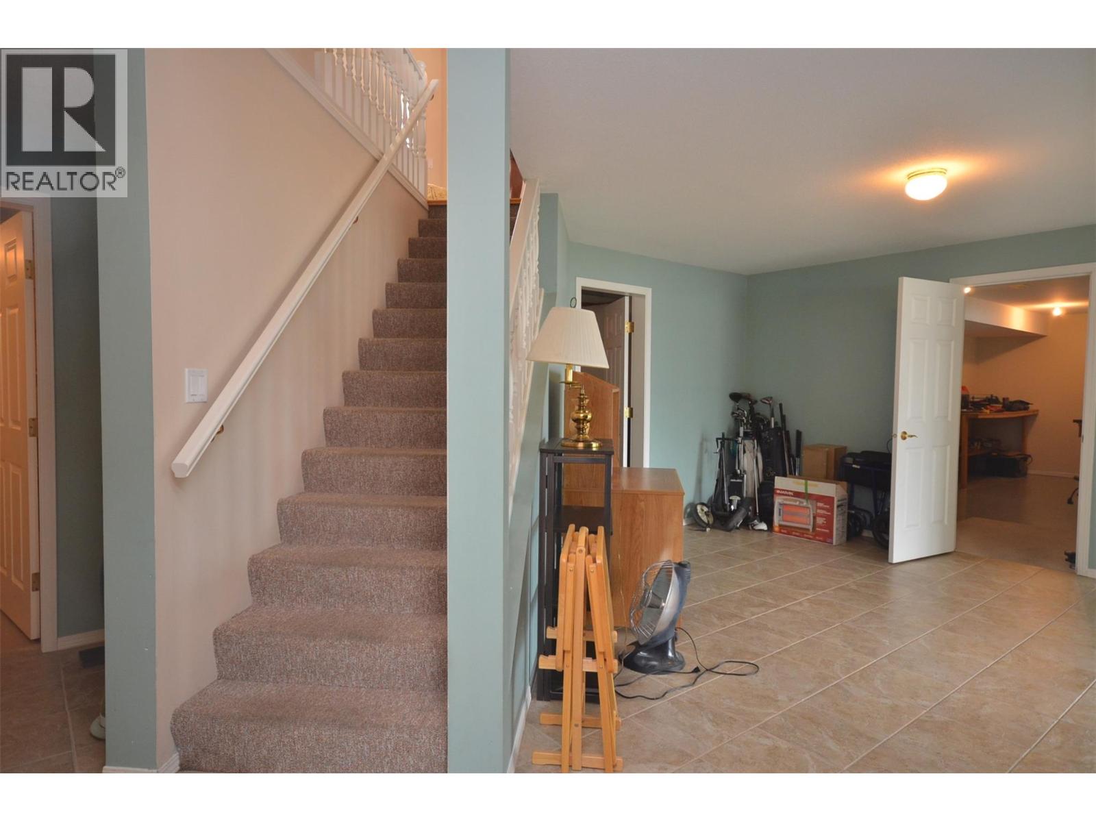 7927 Stoneridge Drive - 46