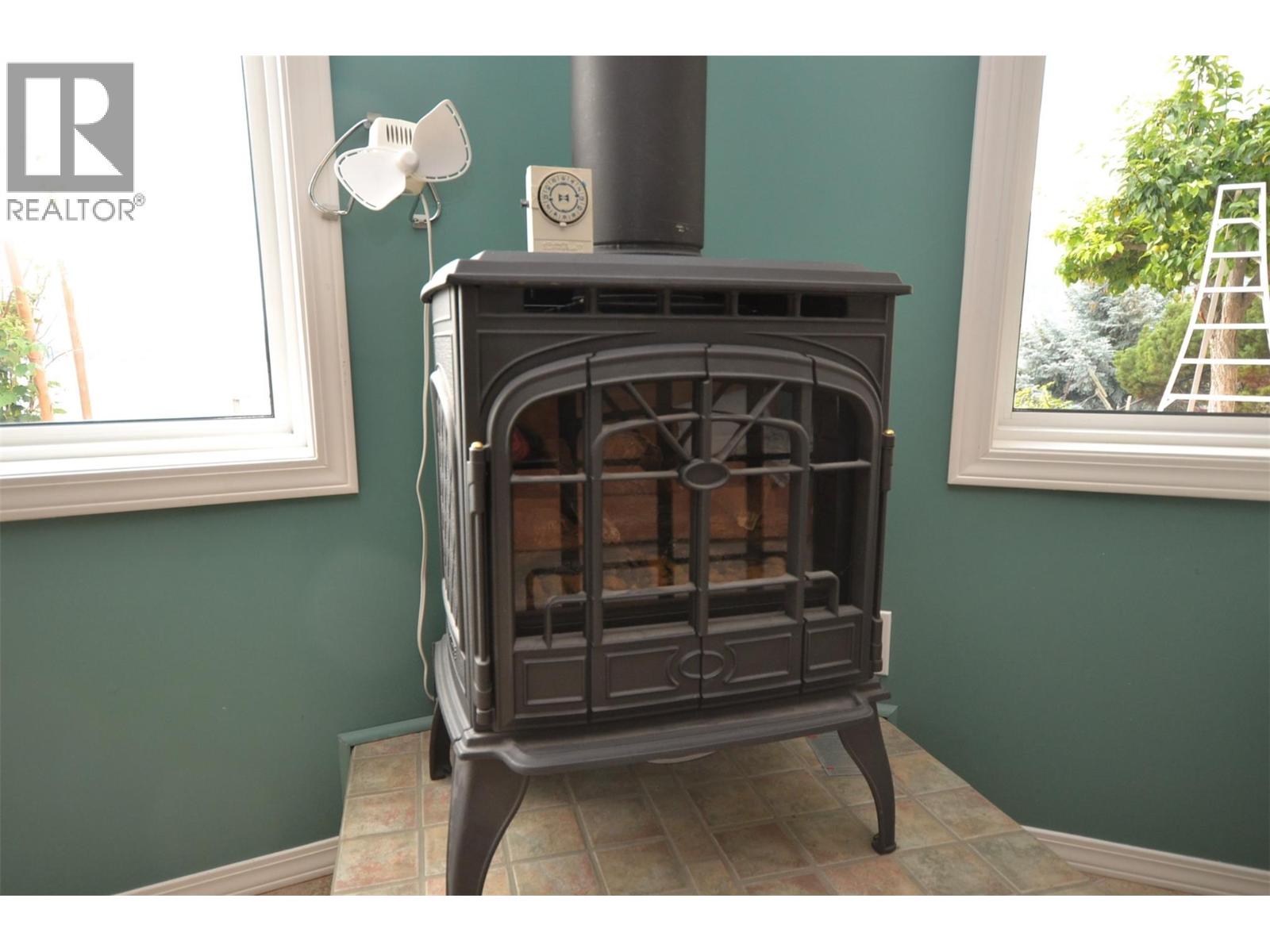 7927 Stoneridge Drive - Image 52