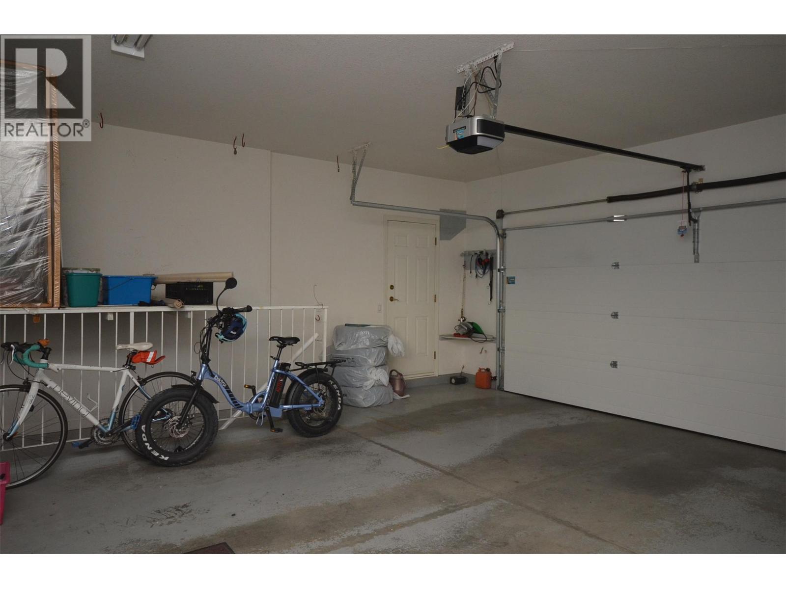 7927 Stoneridge Drive - 96