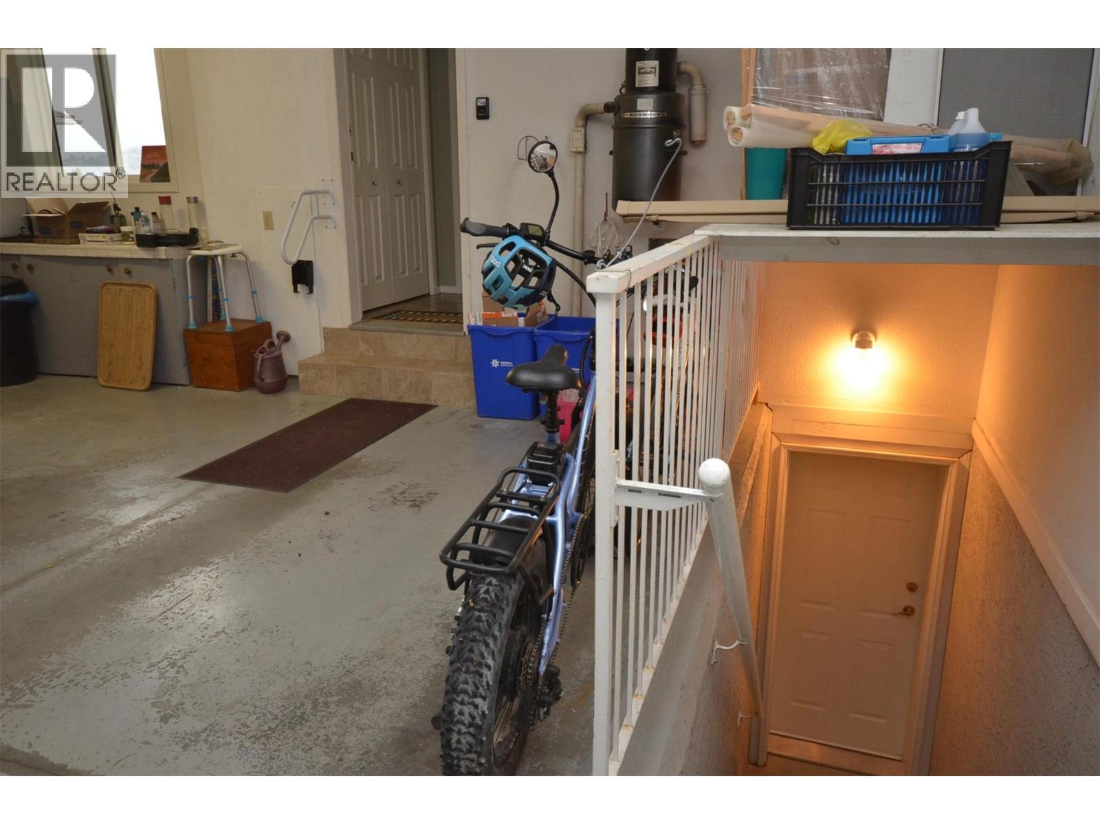 7927 Stoneridge Drive - 98