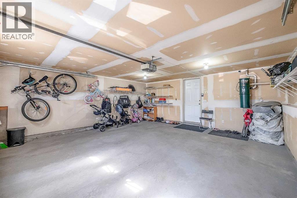 81 Sierra Morena Landing SW - Image 42