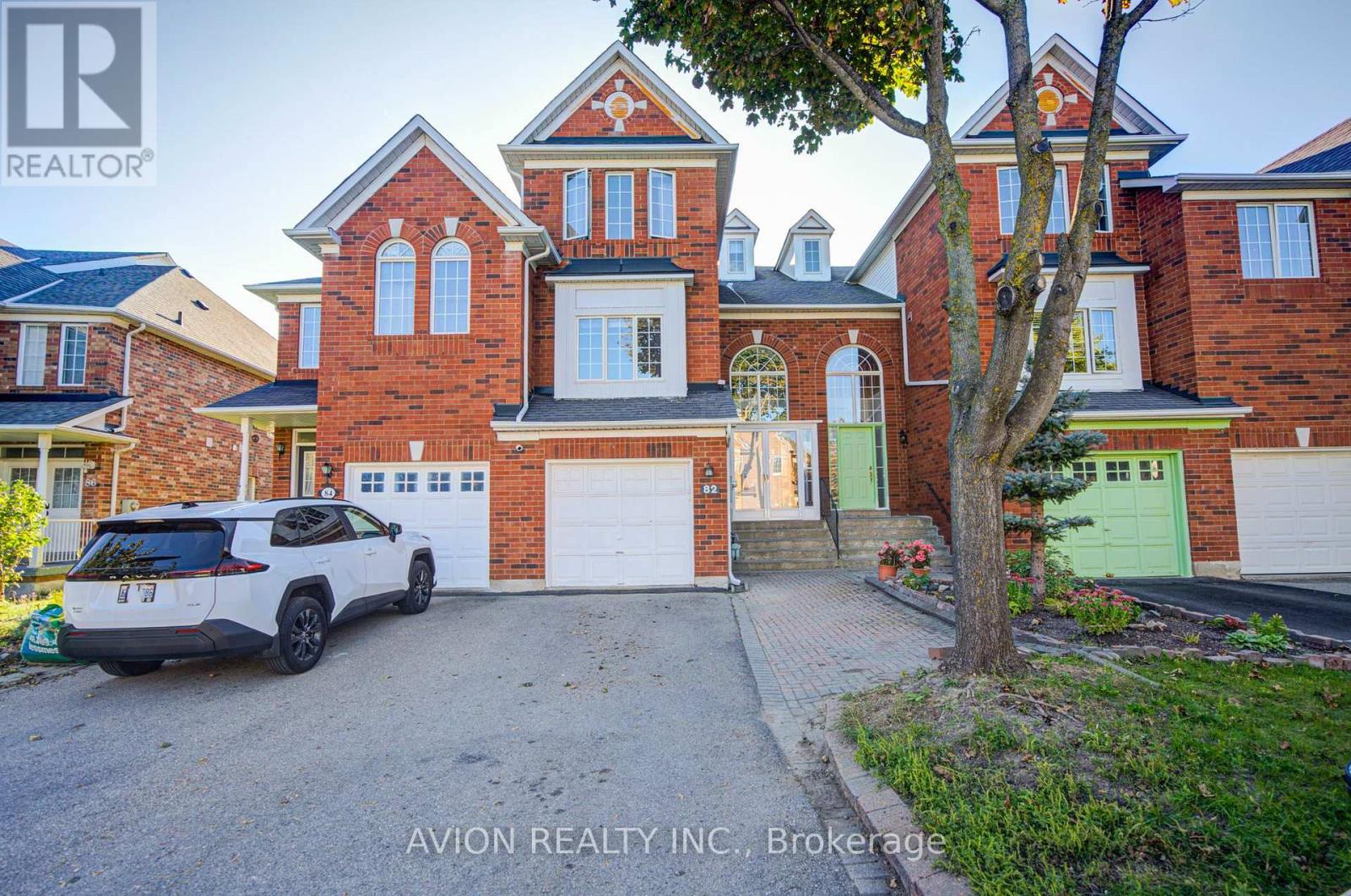 82 KIMONO CRESCENT, Richmond Hill (Rouge Woods) — photo 1