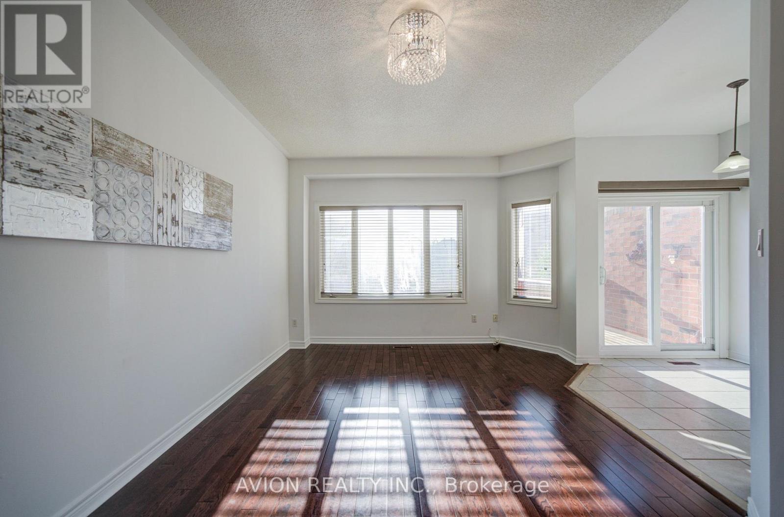 82 KIMONO CRESCENT, Richmond Hill (Rouge Woods) — photo 8