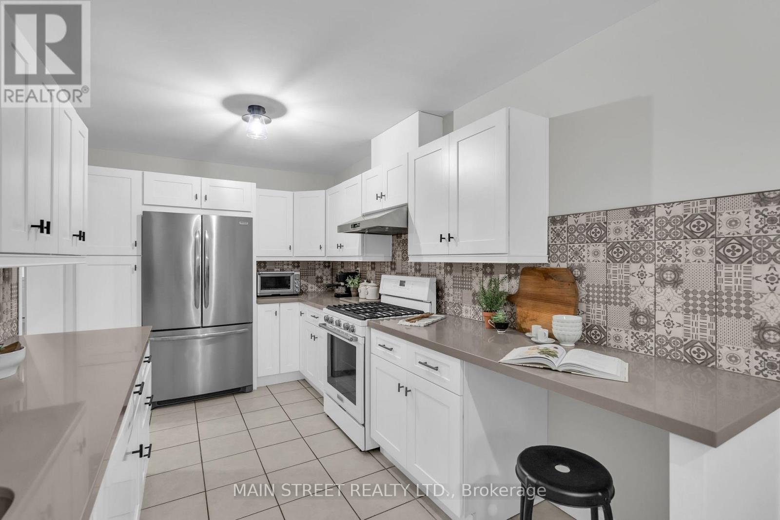 821 JOE PERSECHINI DRIVE - 10