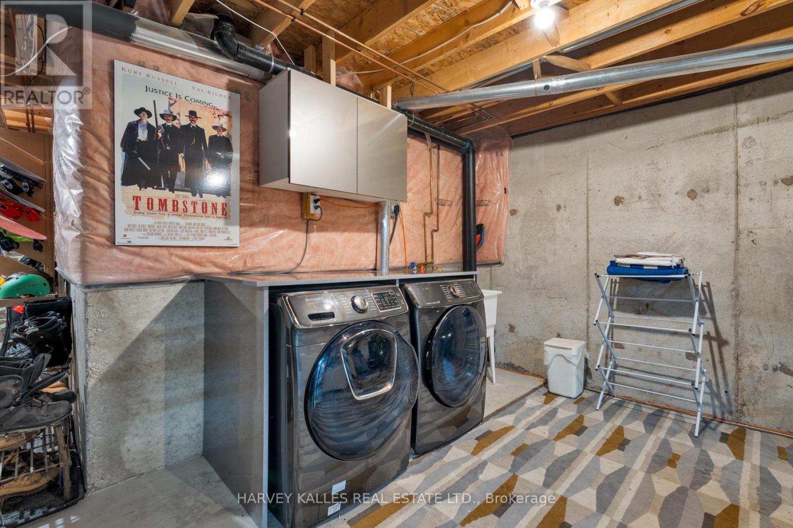 27 HIRST AVENUE - 26