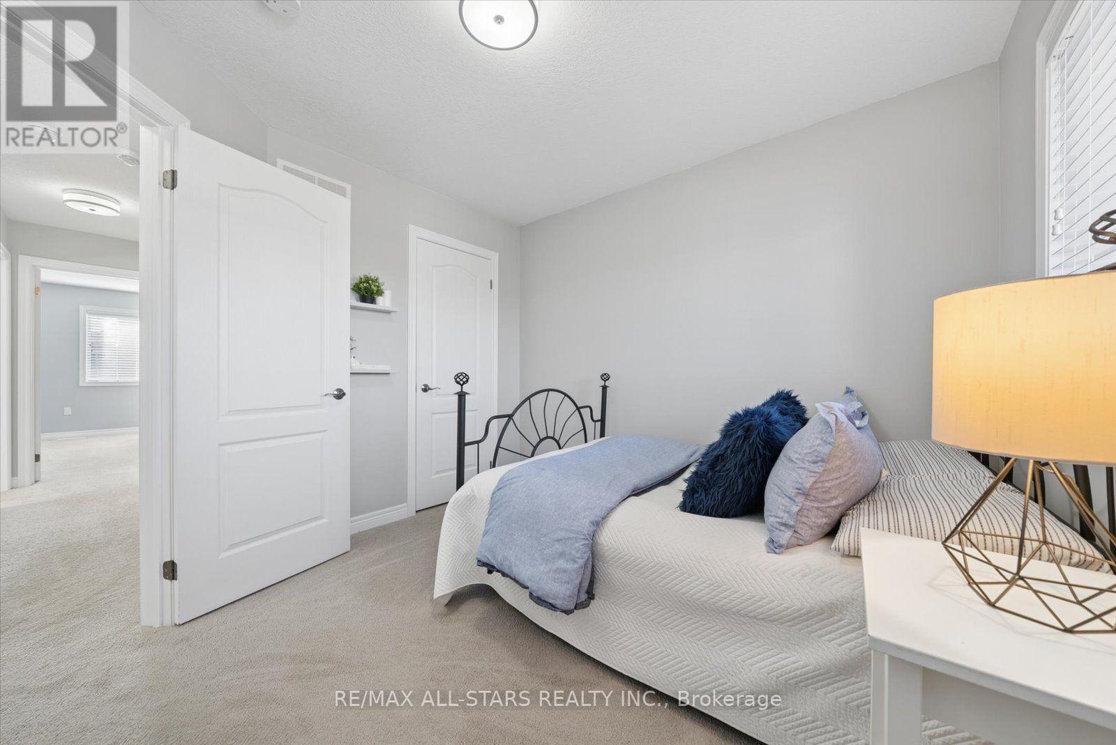 58 CARLETON TRAIL - Image 25