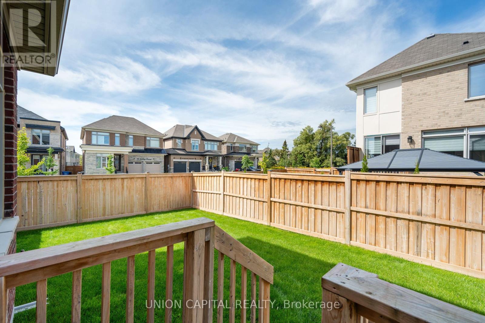 9 SEEDLING CRESCENT - 29