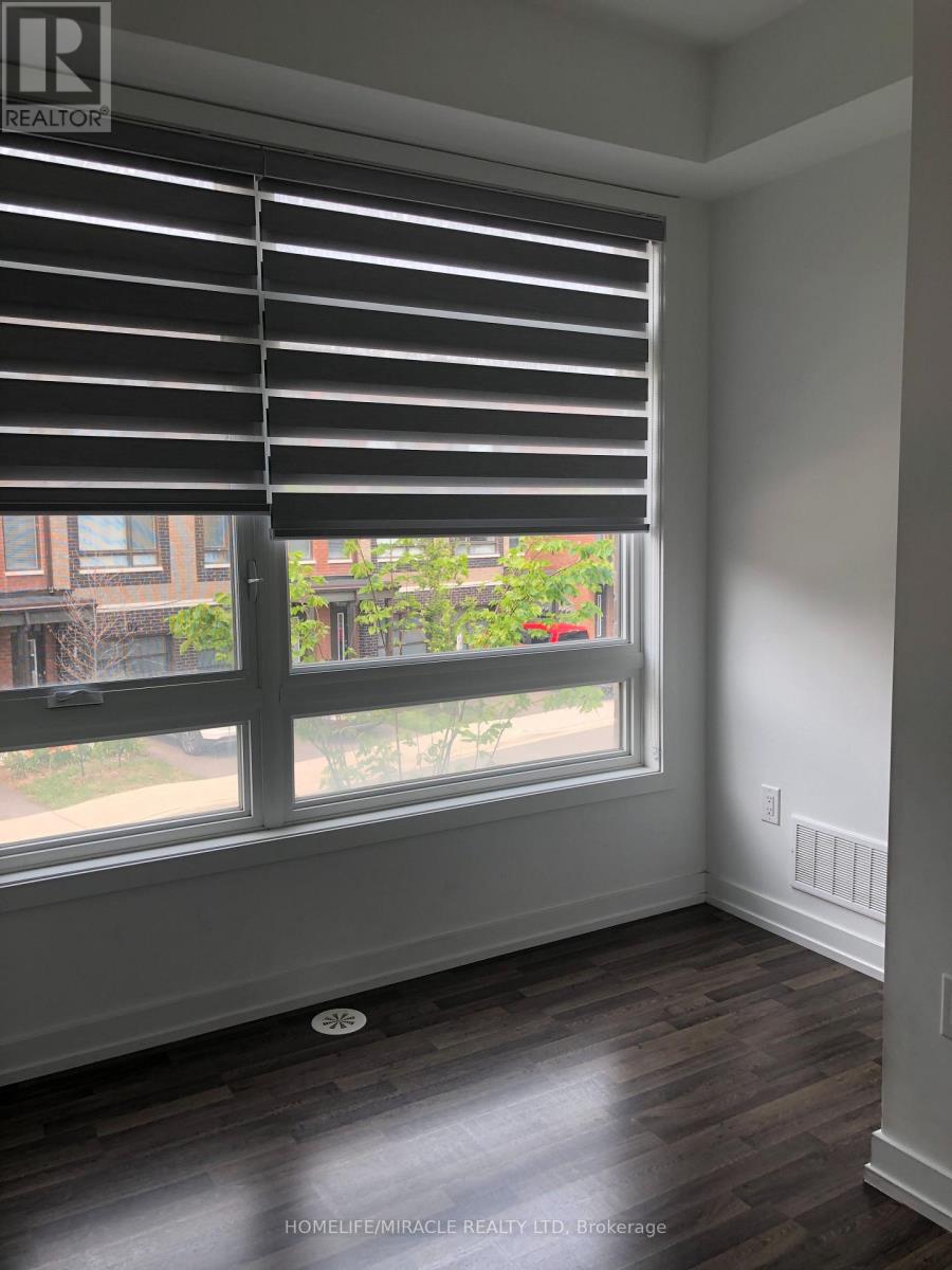 22 BLUENOSE STREET, Vaughan (Vaughan Grove) — photo 5