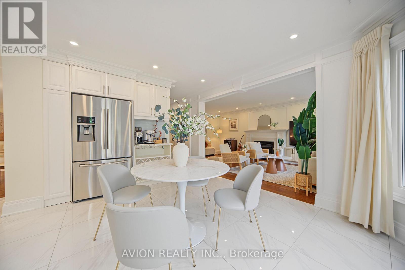 232 GREEN LANE - Image 18
