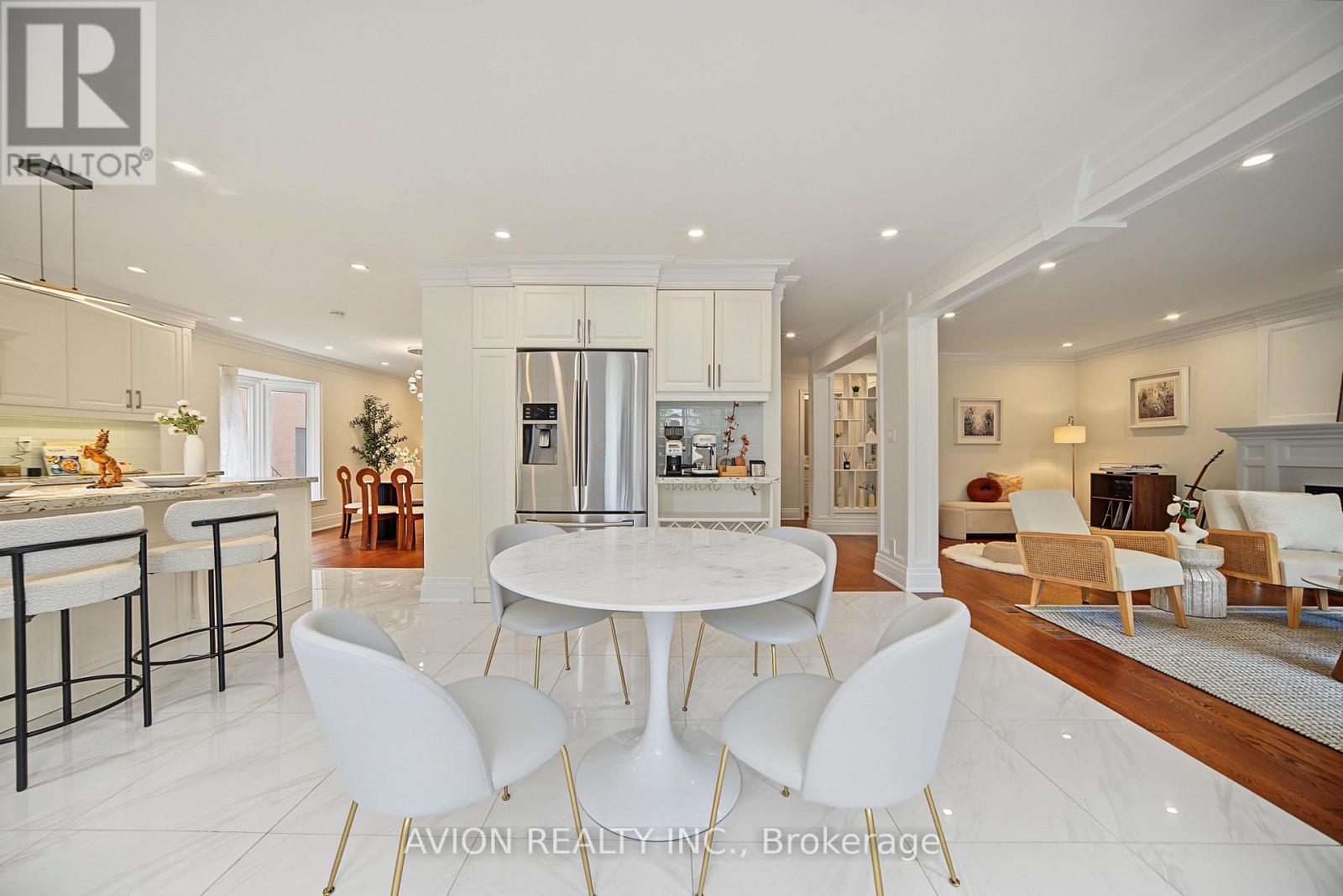 232 GREEN LANE - Image 19