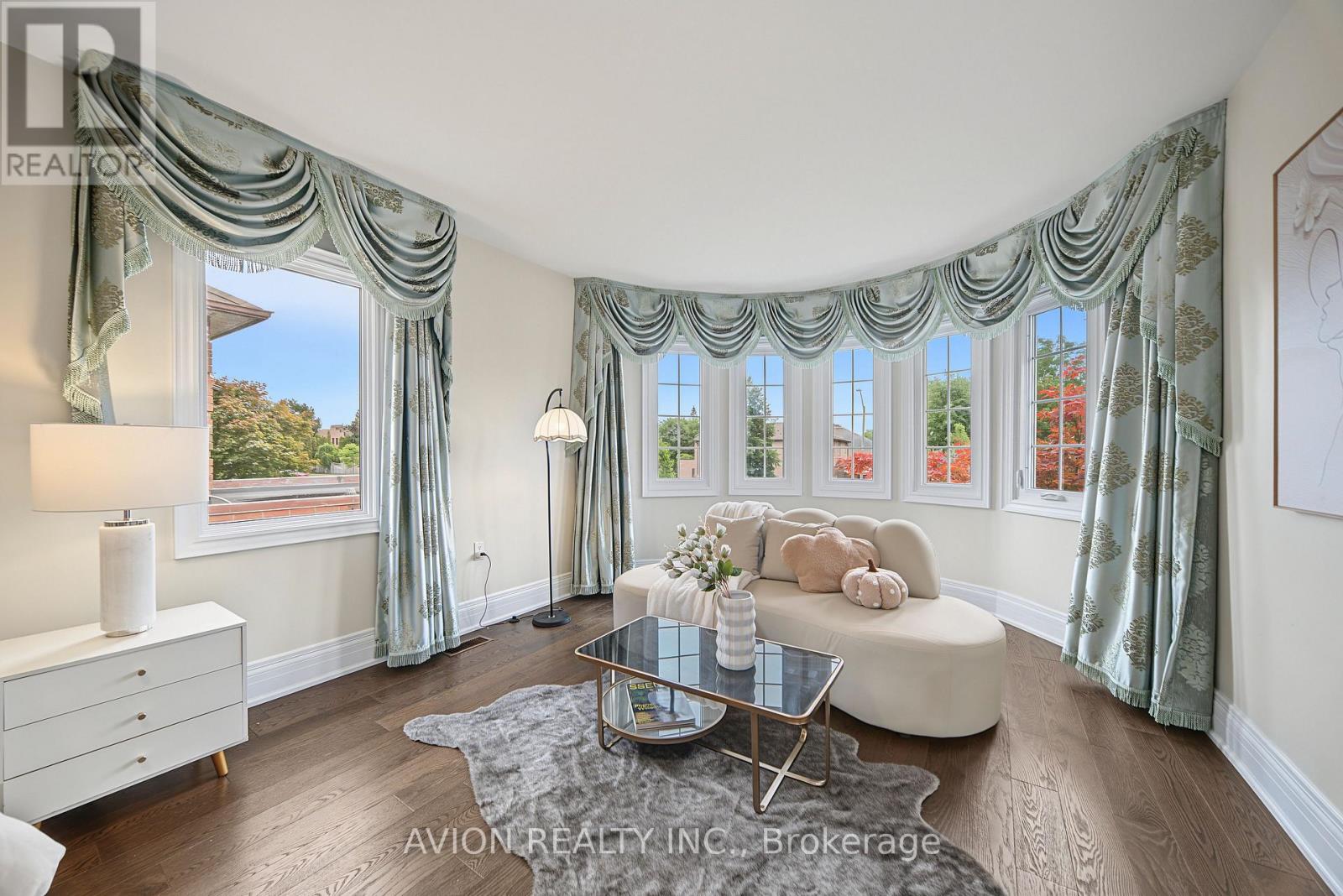 232 GREEN LANE - Image 28