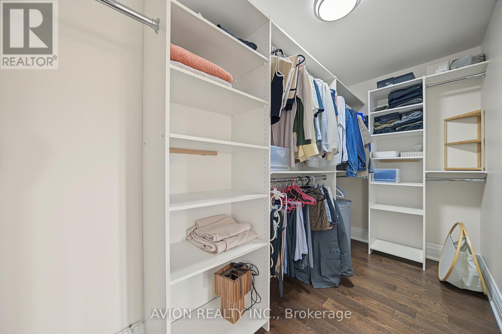 232 GREEN LANE - Image 32