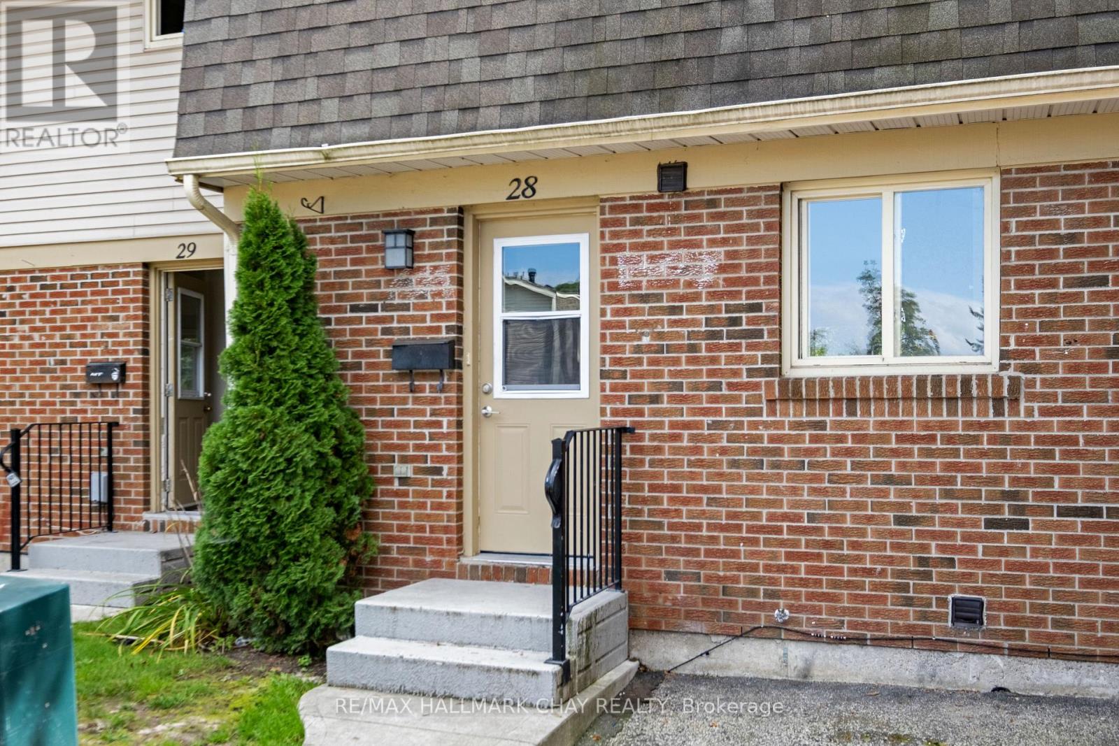 28 - 177 BAYVIEW DRIVE, Barrie (Allandale)