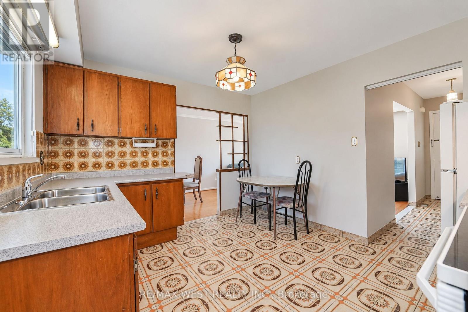 50 ROSKELL CRESCENT, Toronto (York University Heights) — photo 4