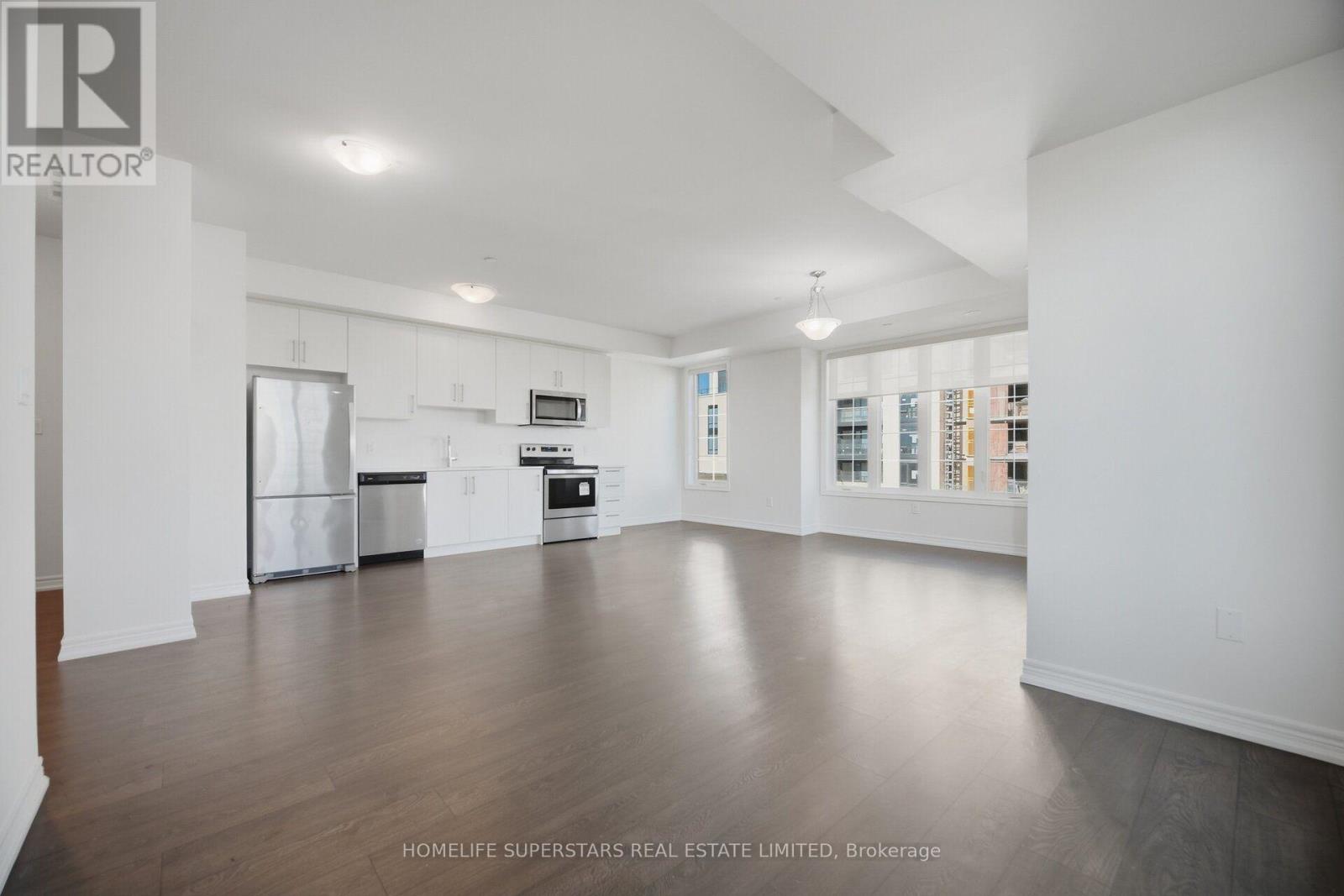 #7 2205 LILLYKIN STREET - 10