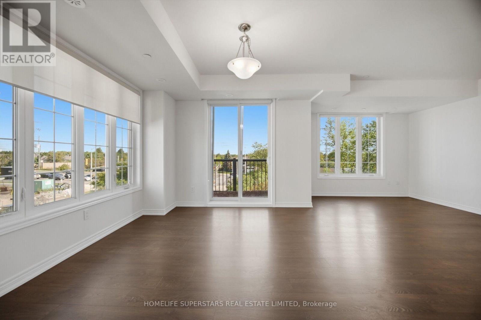 #7 2205 LILLYKIN STREET - 15