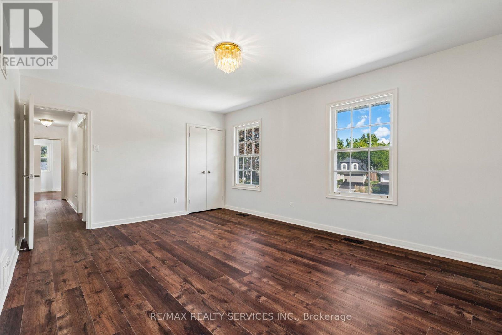 16 MALVERN COURT - Image 34