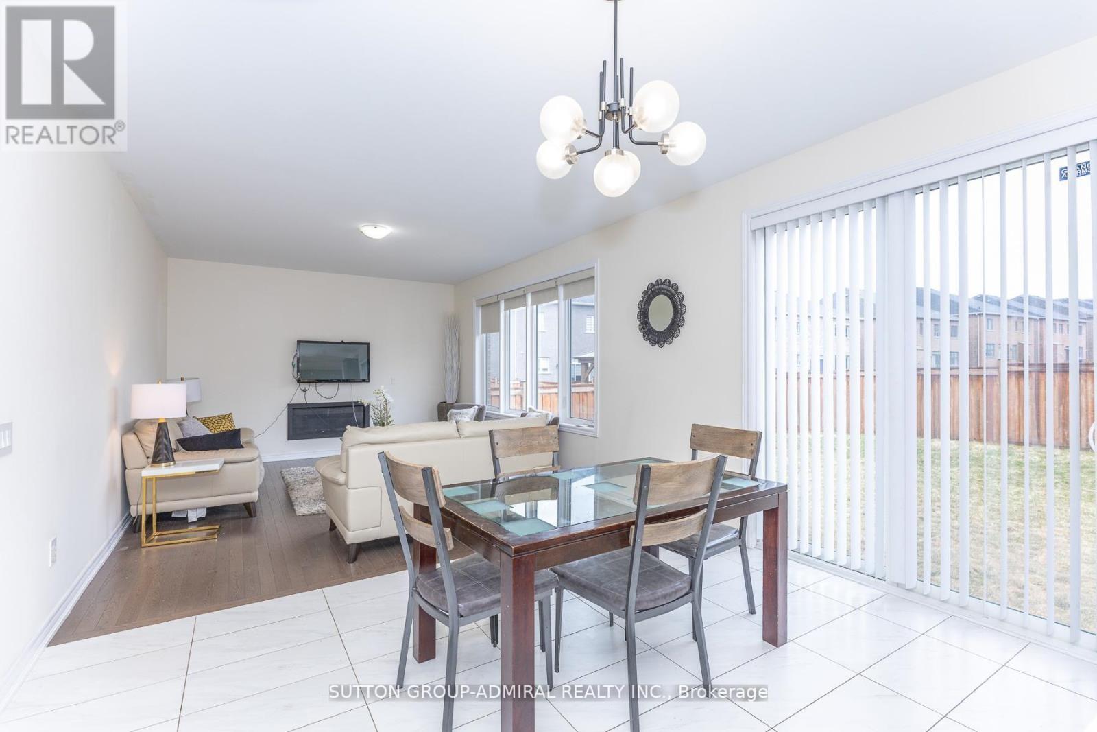 30 ALBERT SPENCER AVENUE - 14