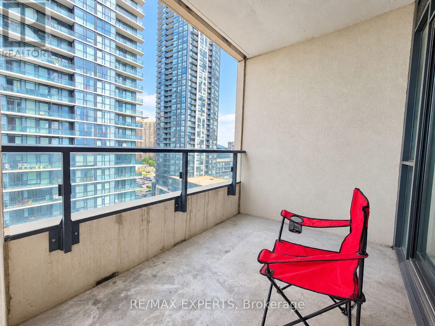 1217 - 4055 PARKSIDE VILLAGE DRIVE, Mississauga (Creditview) — photo 6