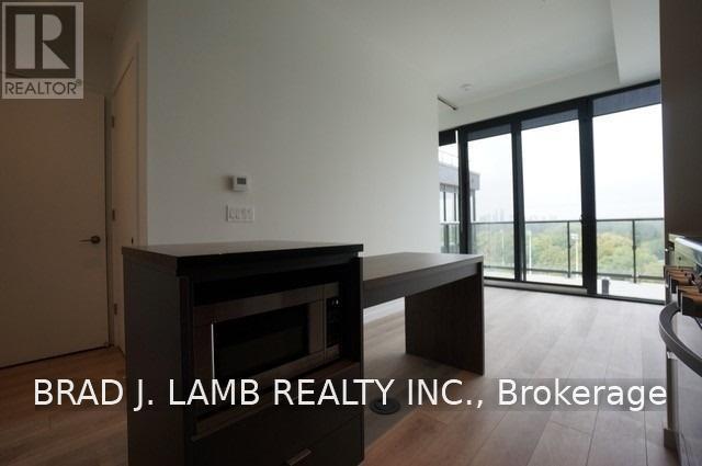 802 - 7 SMITH CRESCENT, Toronto (Stonegate-Queensway) — photo 2