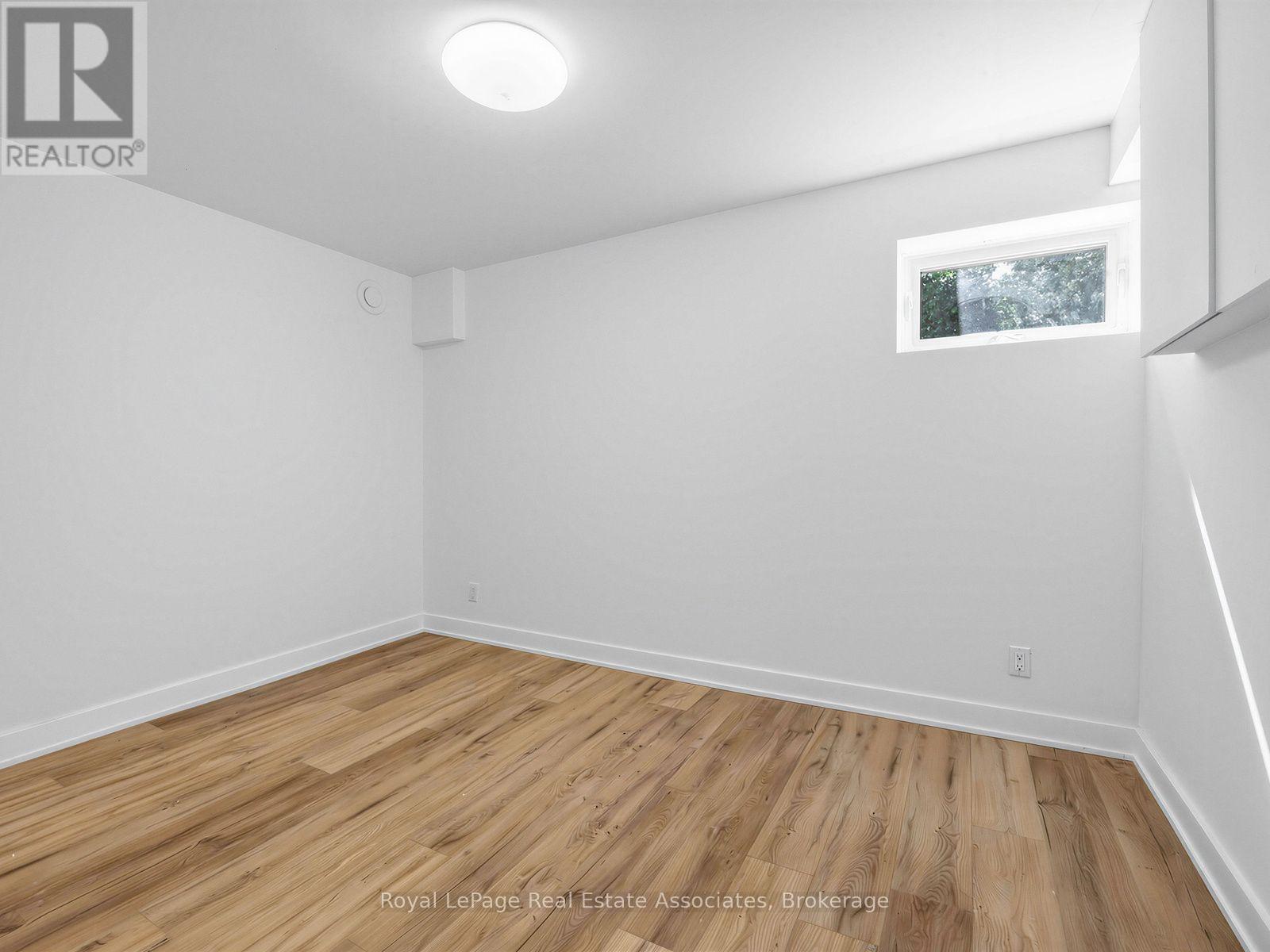 25 TREEVIEW DRIVE - Image 26