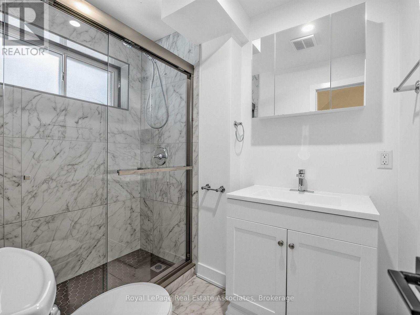 25 TREEVIEW DRIVE - Image 28