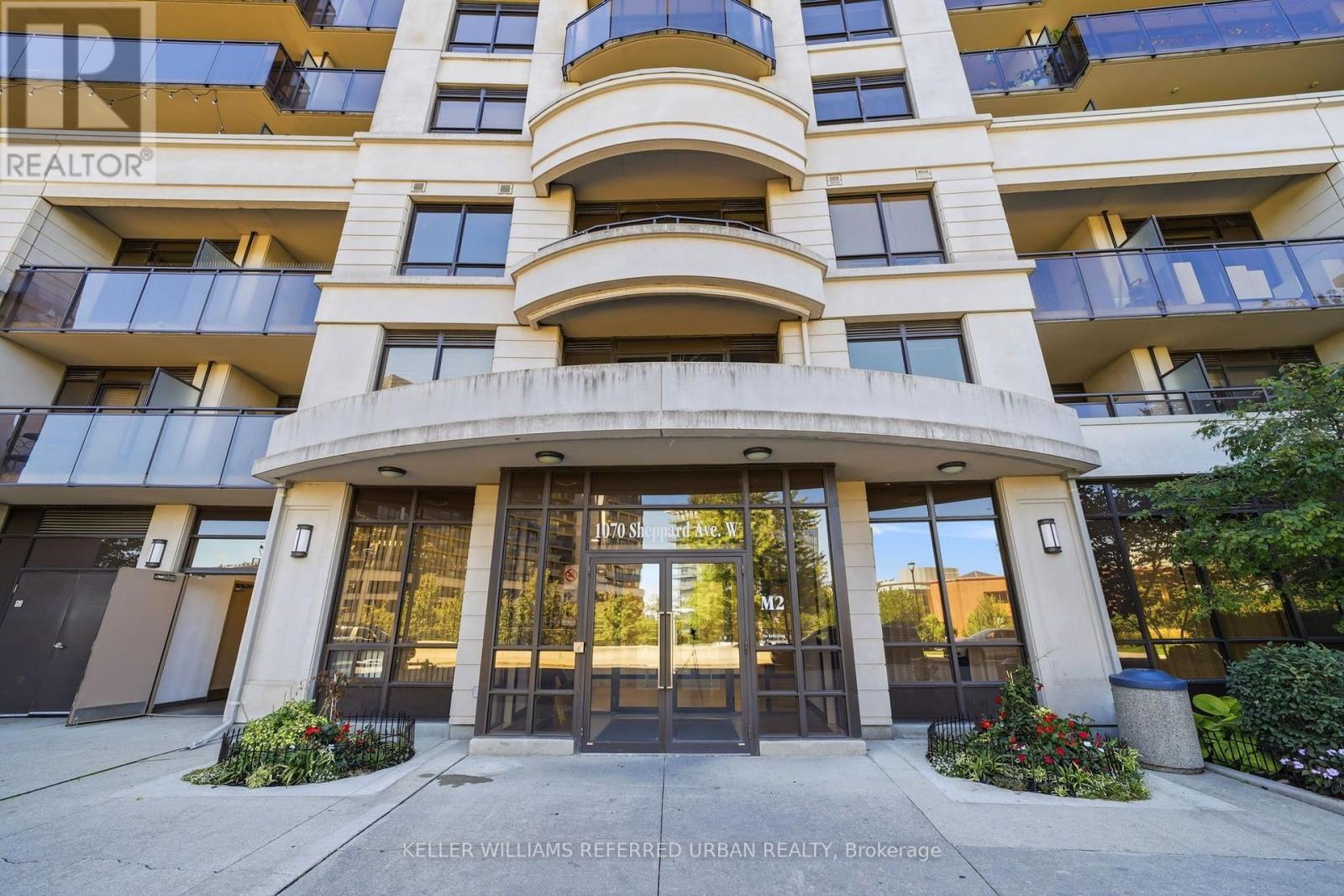307 - 1070 SHEPPARD AVENUE W, Toronto (York University Heights) — photo 2