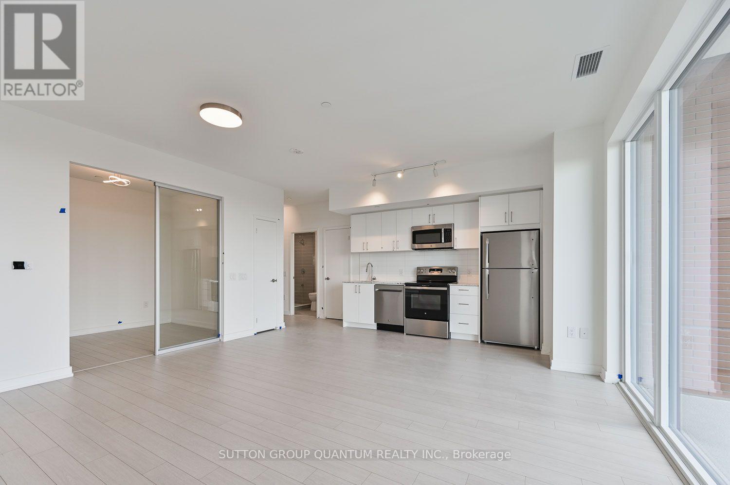 1821 - 4010 EGLINTON AVENUE W, Toronto (Humber Heights) — photo 8