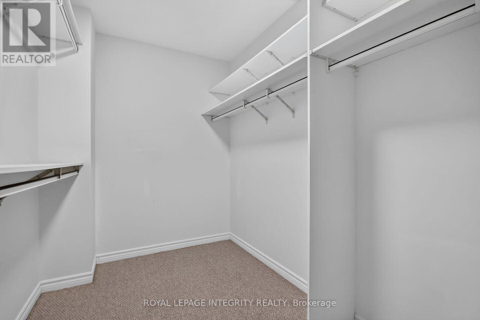 848 WHITE ALDER AVENUE photo 35