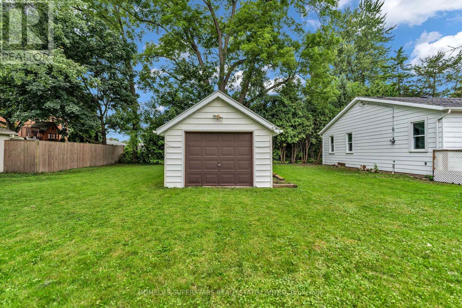 258 WILLIAM STREET, Chatham-Kent (Dresden) — photo 2