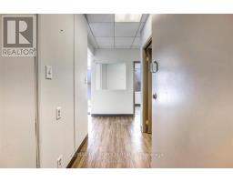 B - 373 Vidal Street S, Sarnia, ON N7T2V3 Photo 6