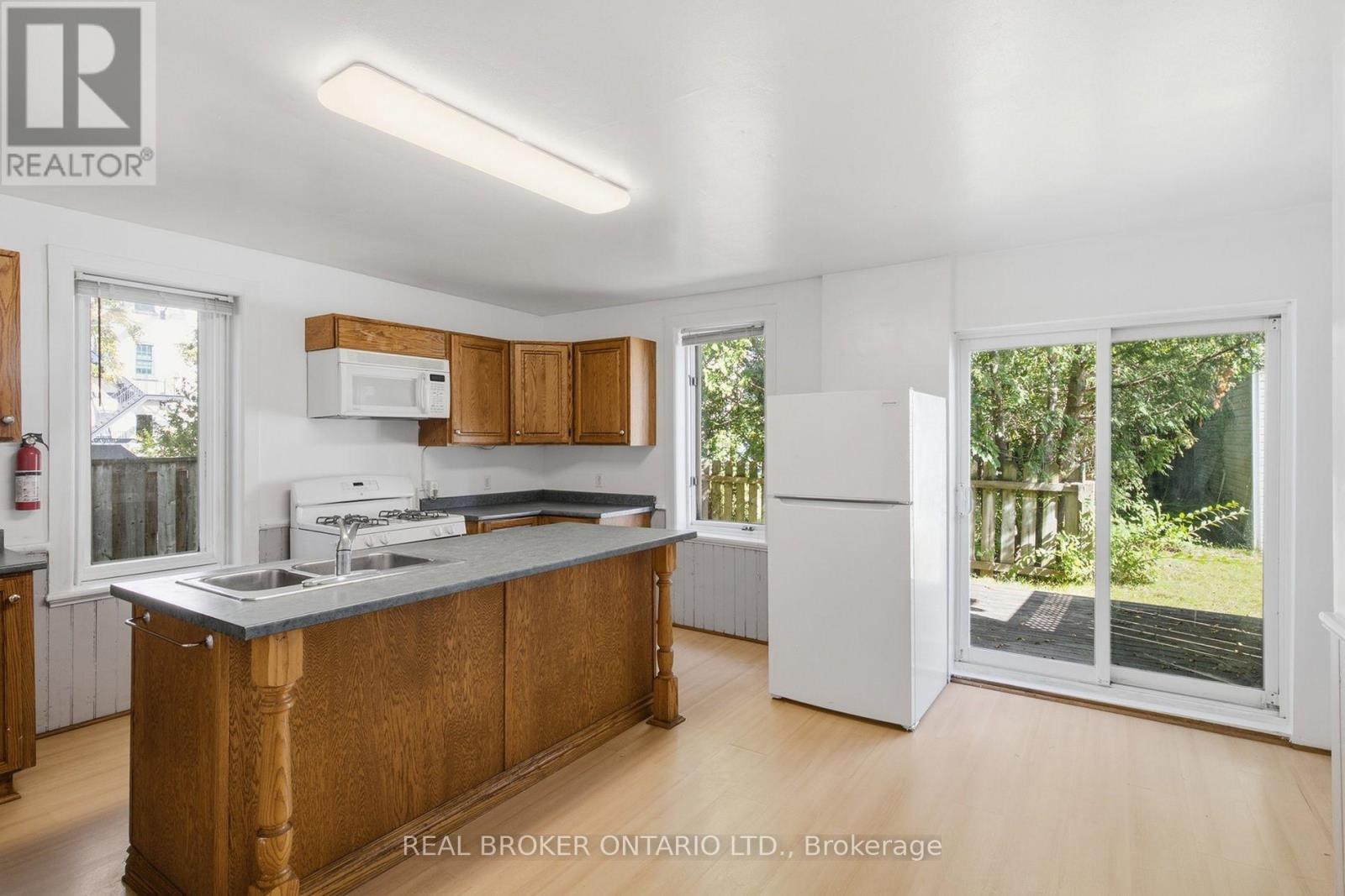162 JOSEPH STREET - Image 15