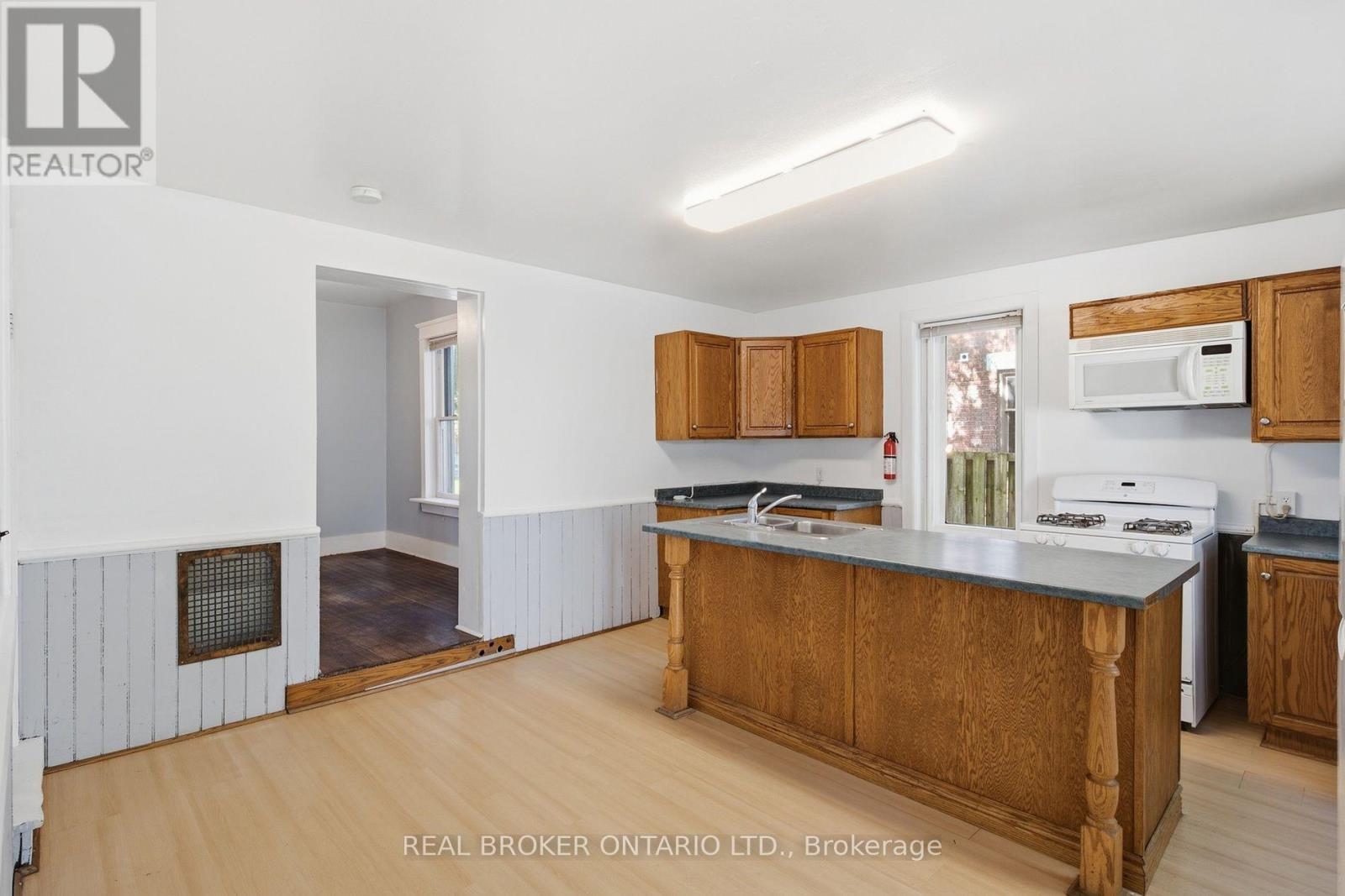 162 JOSEPH STREET - 16