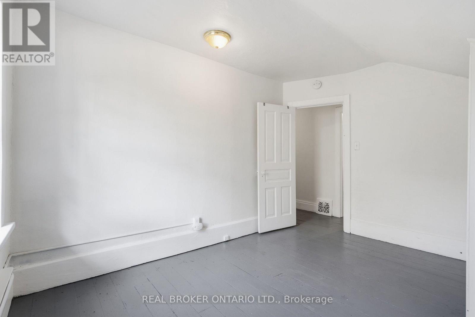 162 JOSEPH STREET - 24