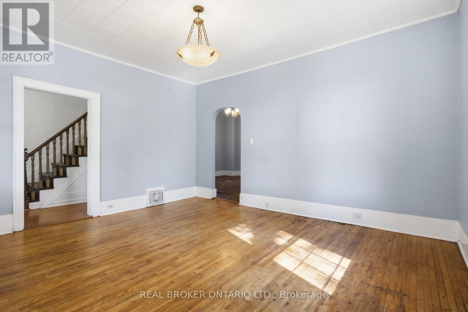 162 JOSEPH STREET, Kitchener — photo 9