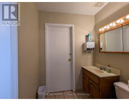 2505 London Line, Sarnia, ON N7T7H2 Photo 26