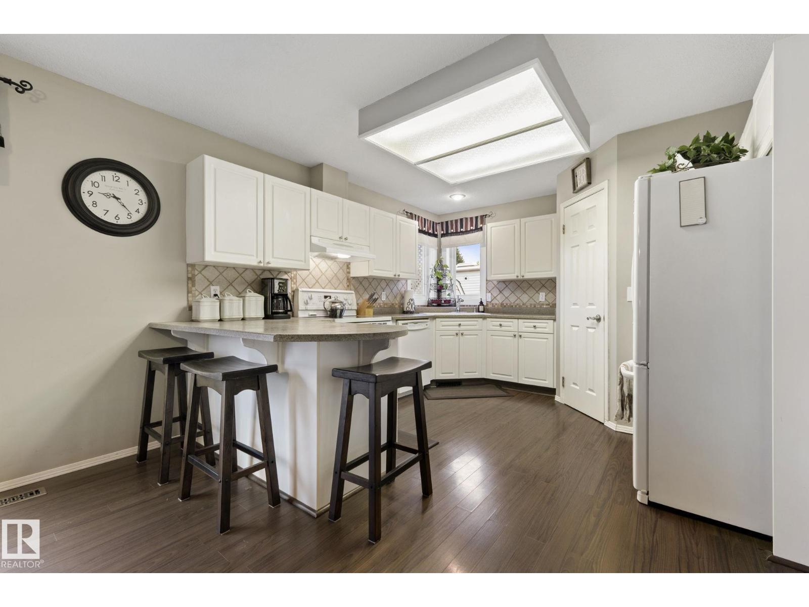 48 MILL RD - 17