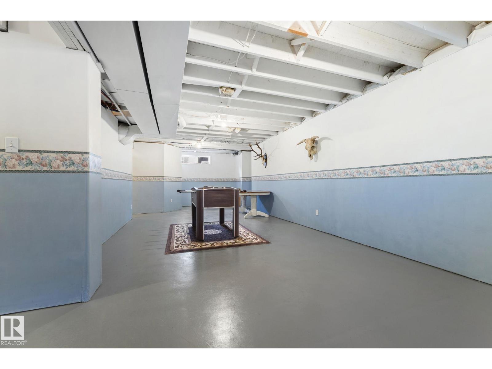 48 MILL RD - 52