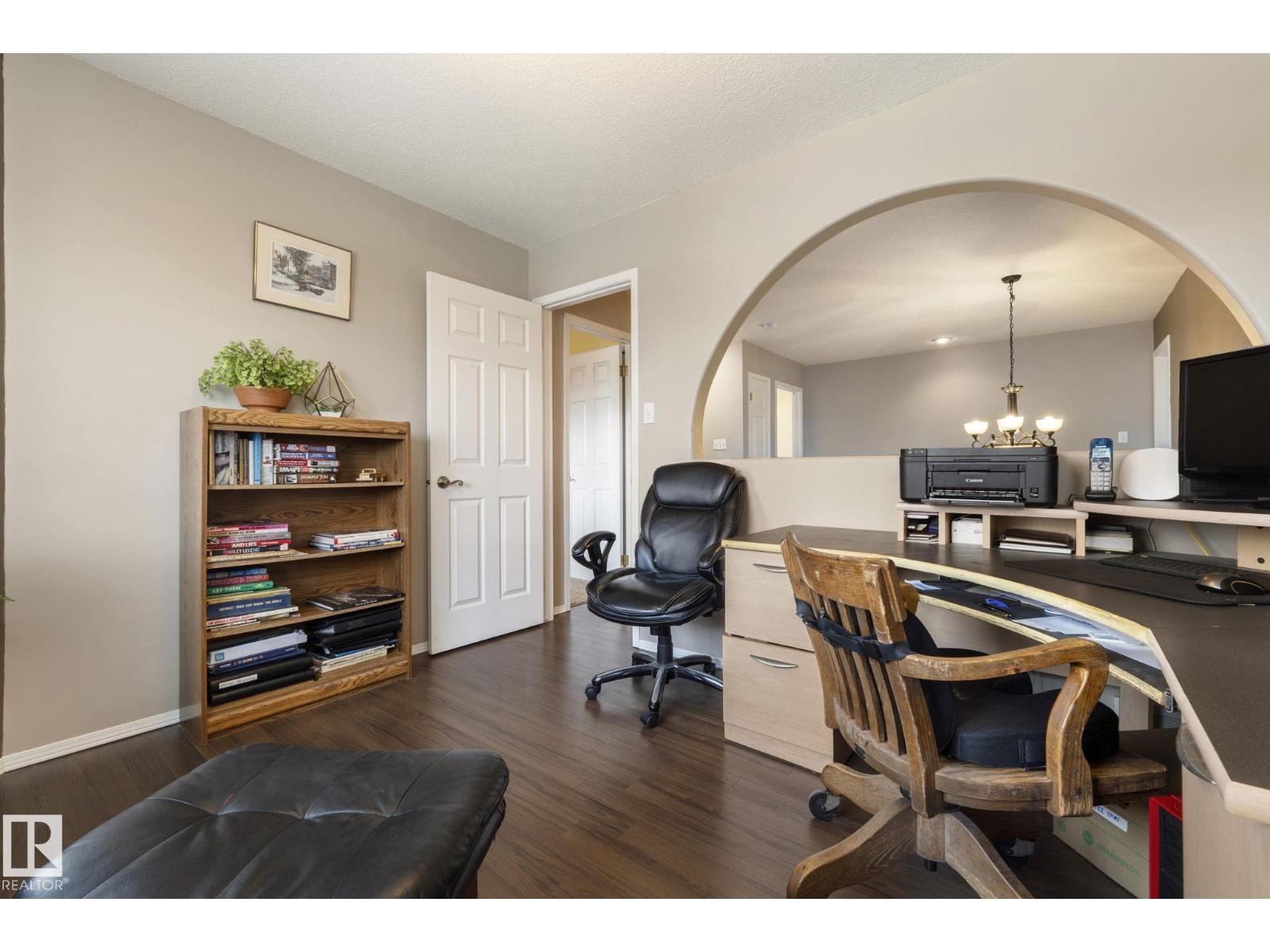 48 MILL RD - 41