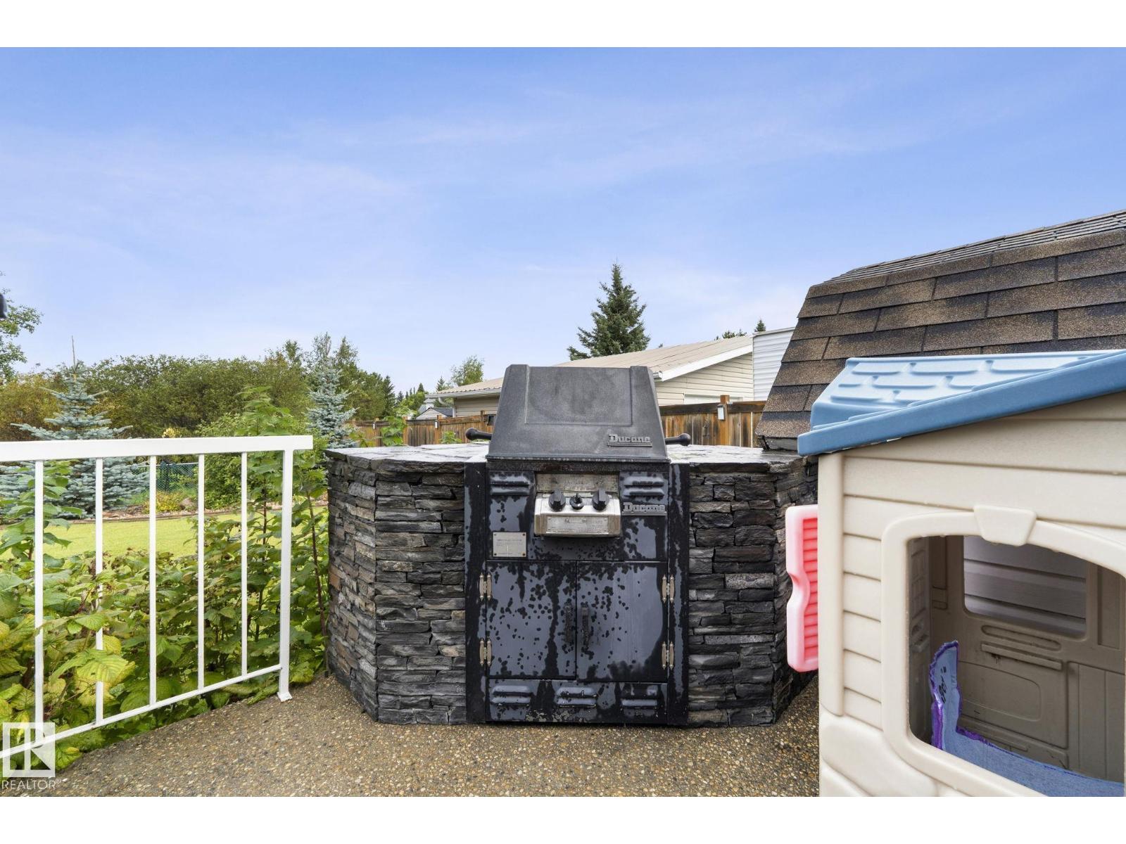 48 MILL RD - 73