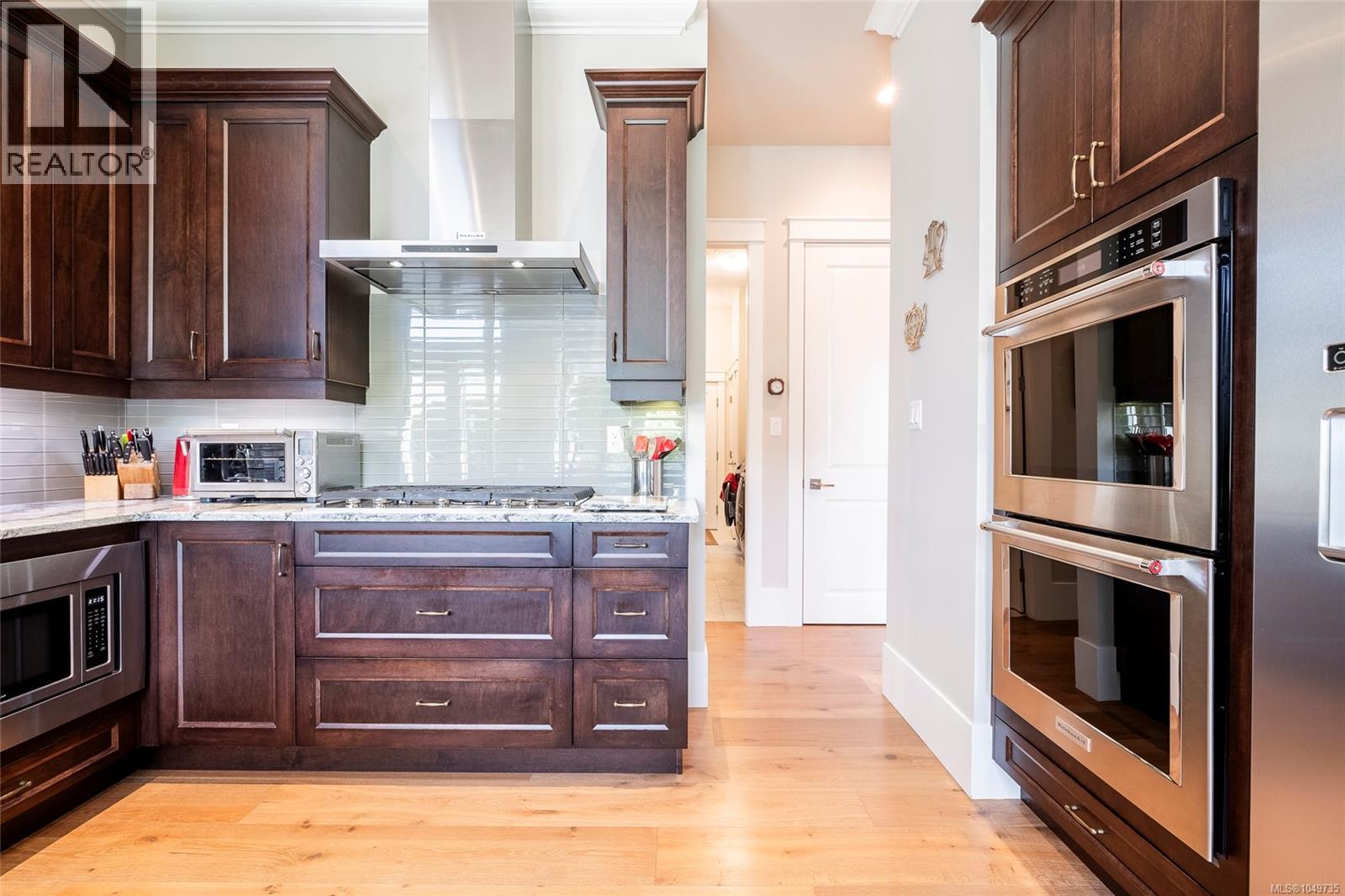 856 Bluffs Dr - 20