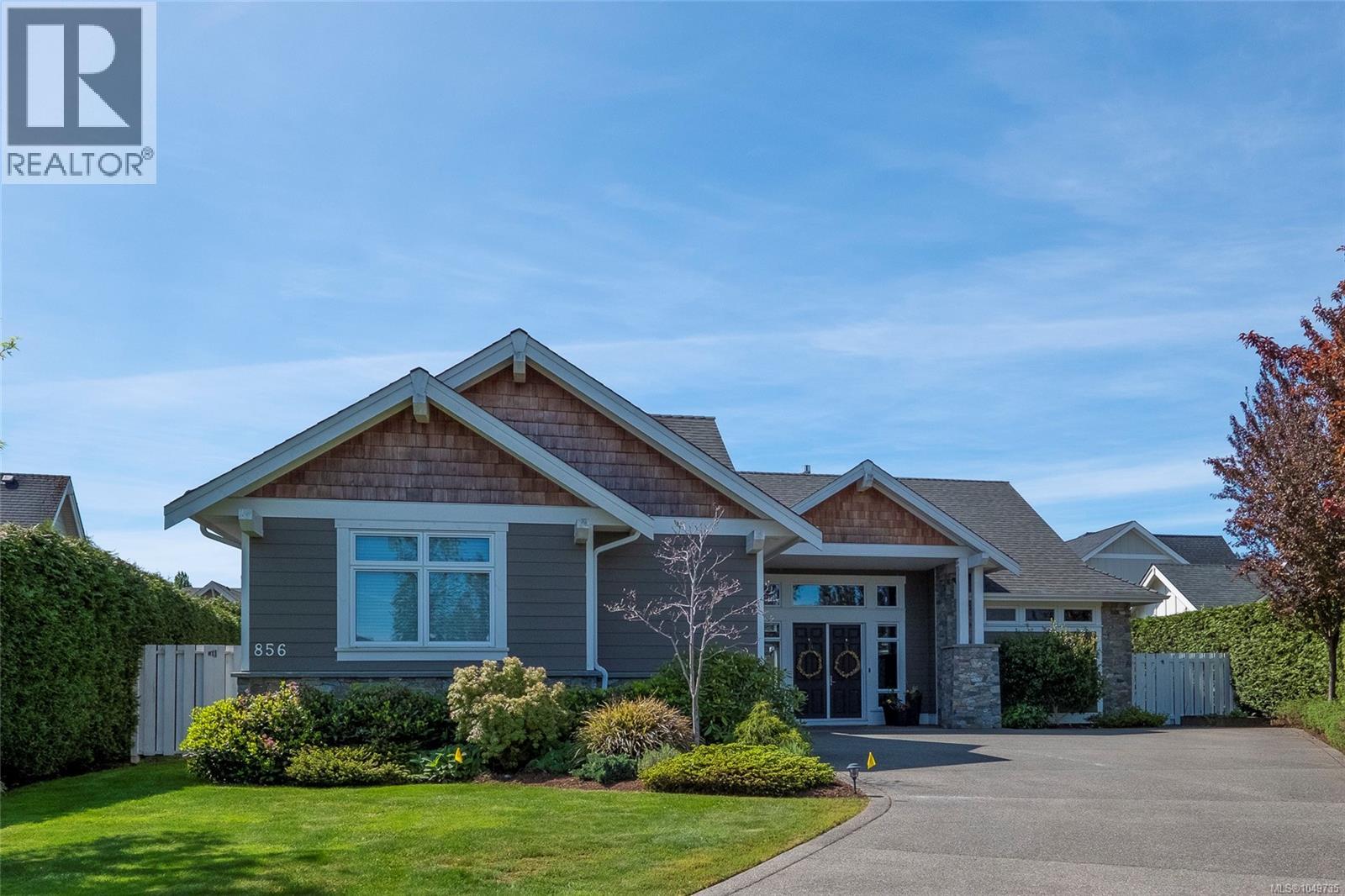 856 Bluffs Dr - 42