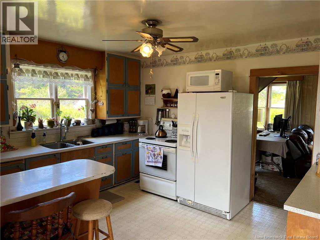 3316 Red Head Road - Image 18