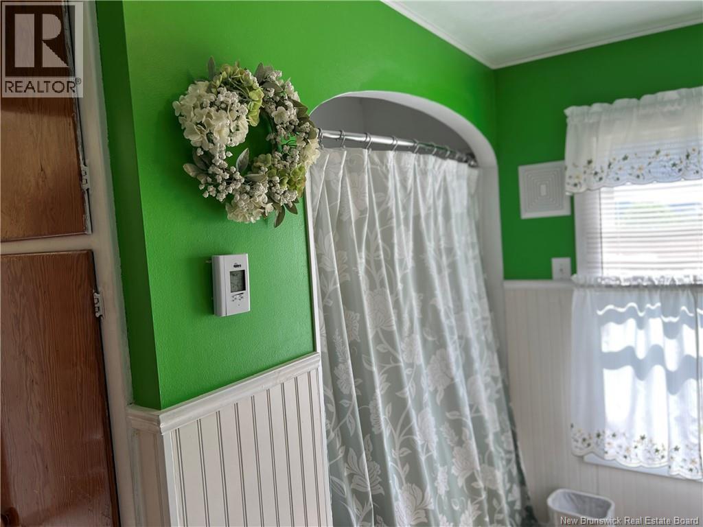 3316 Red Head Road - Image 23
