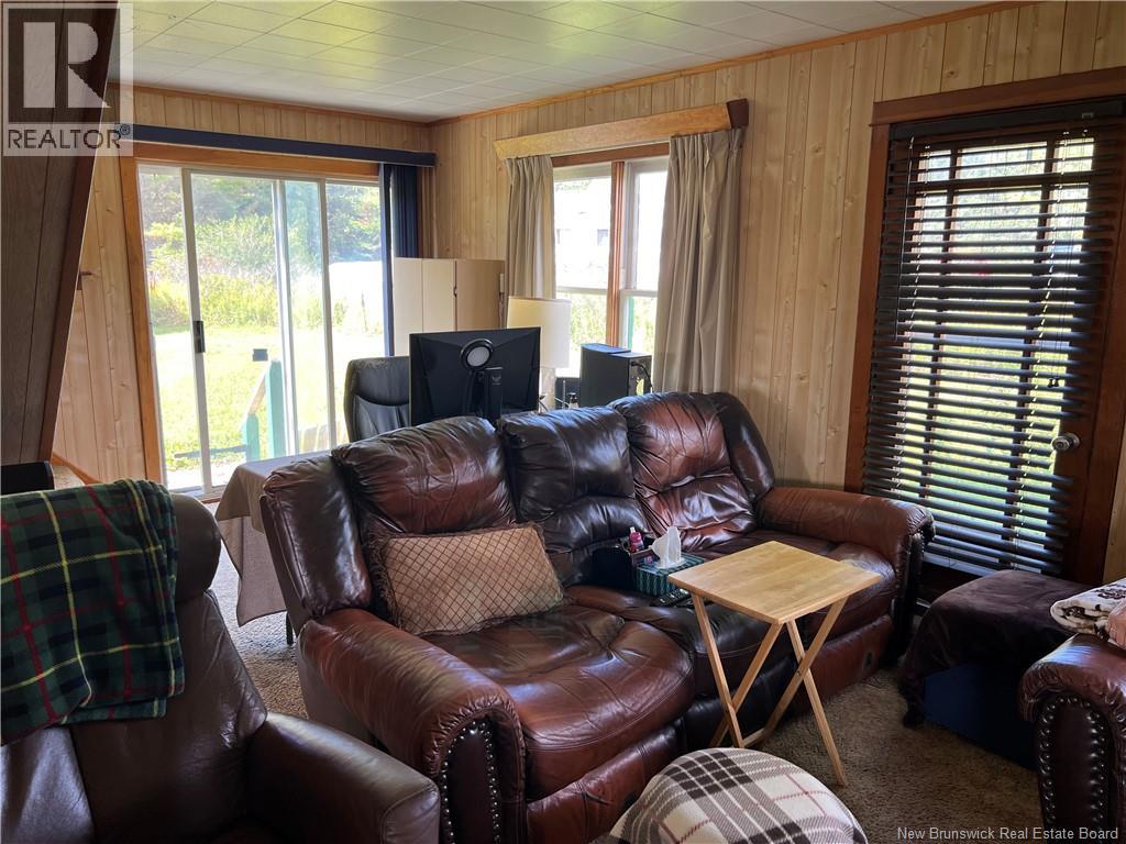 3316 Red Head Road - Image 31