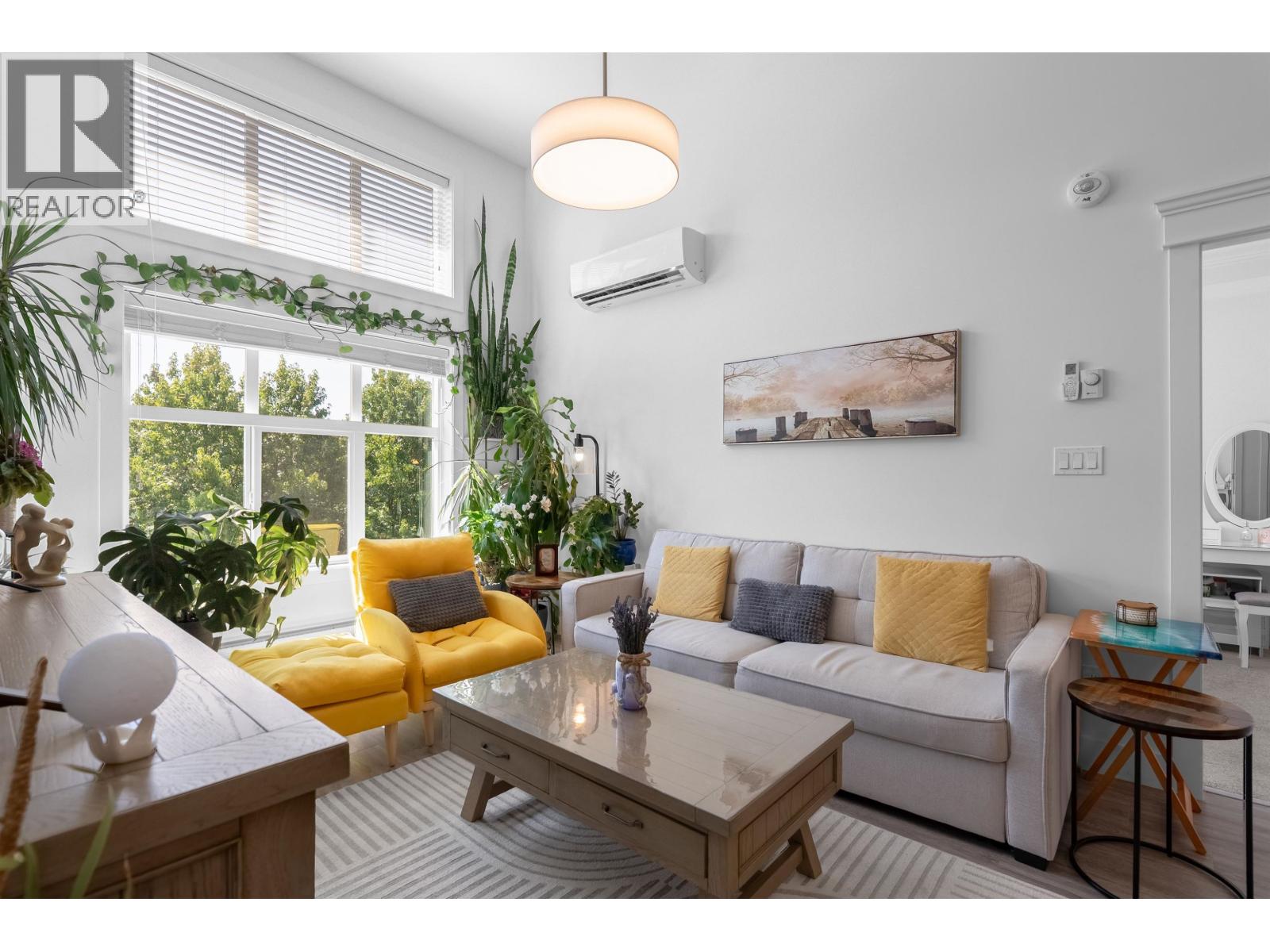 401 2389 HAWTHORNE AVENUE, Port Coquitlam