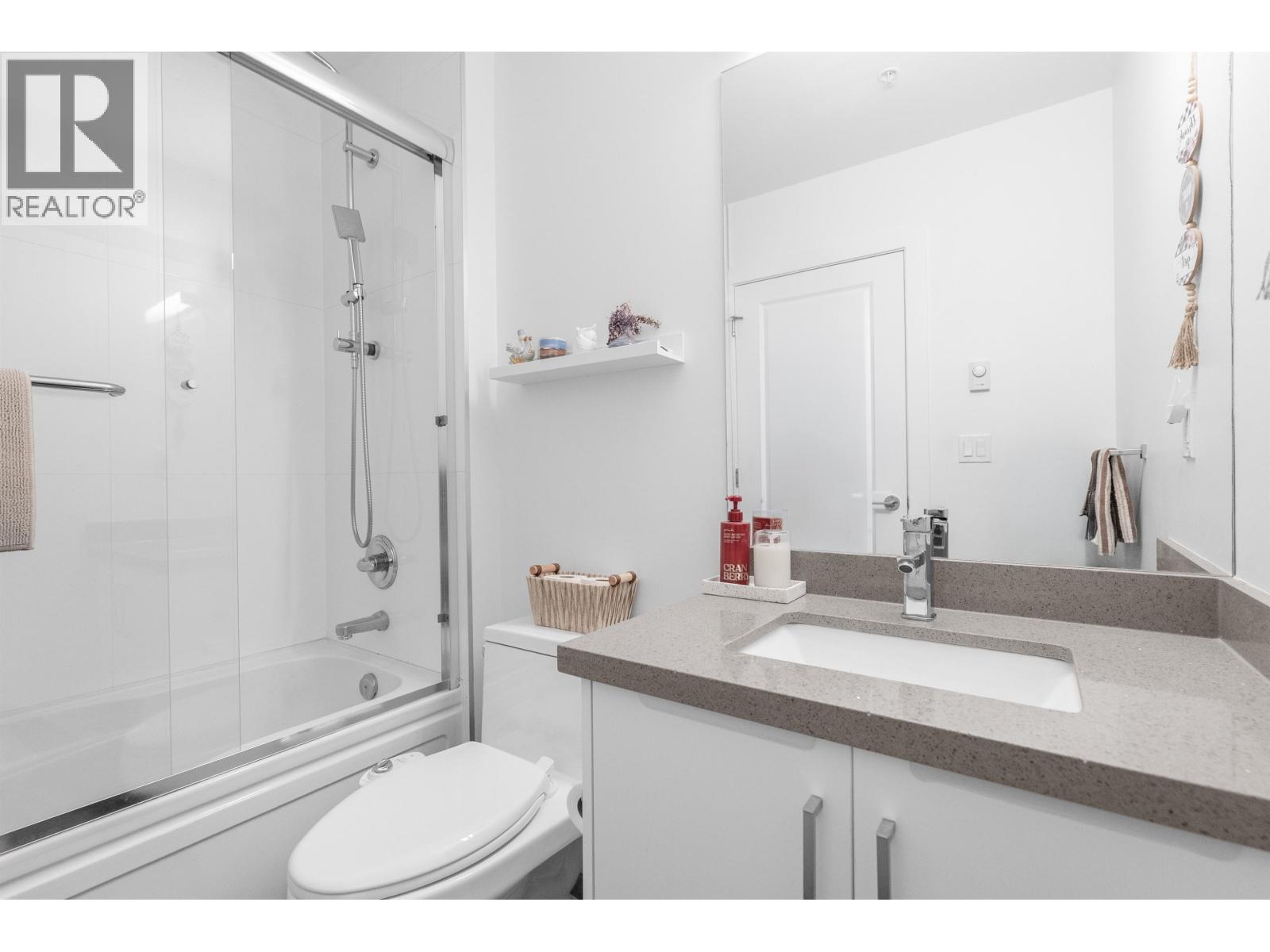 401 2389 HAWTHORNE AVENUE, Port Coquitlam
